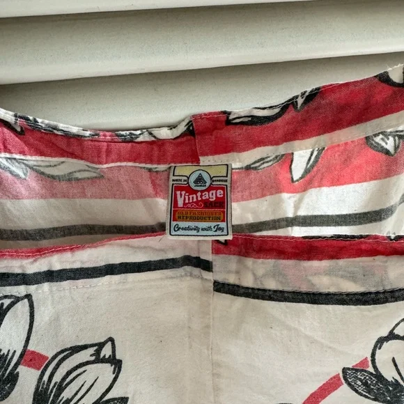 Vintage Feed Sack jumpsuit with Horse Print - Picture 4 of 4